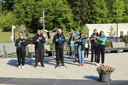 l_737325Godba Tuhinjske doline 1